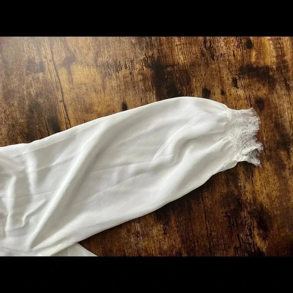 Womens cold shoulder chiffon blouse - Picture 8 of 10